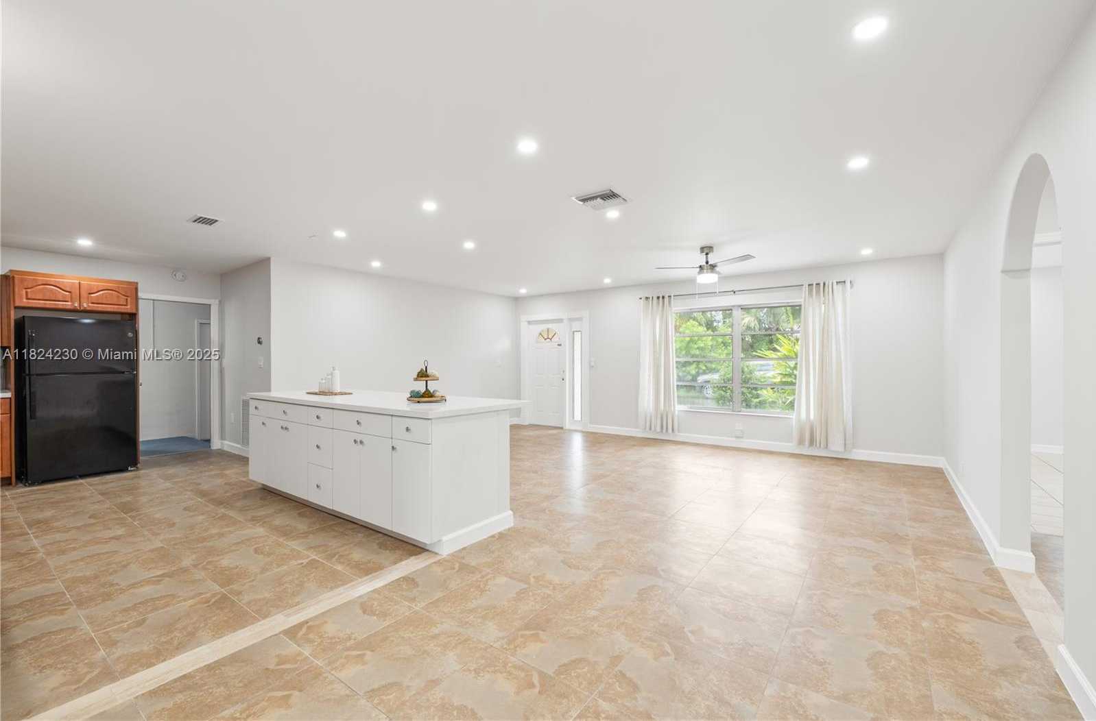 Small Image of 7312 NORTH WEST 58TH CT, Tamarac Number 7