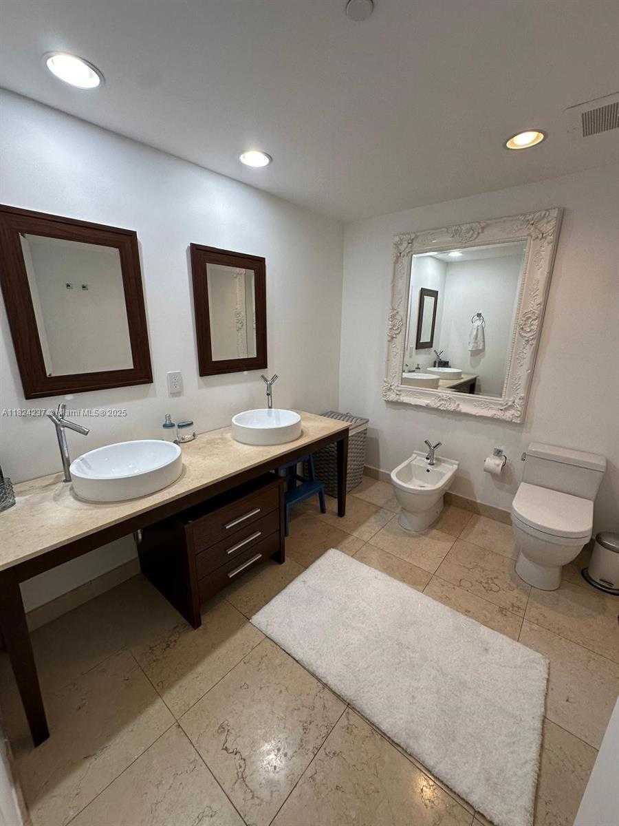 Small Image of 495 NORTH EAST BRICKELL AVE #3206, Miami Number 7