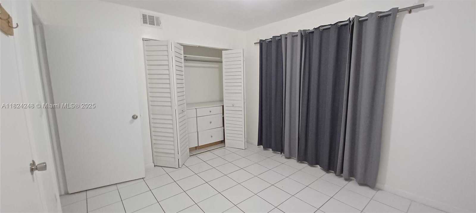 Small Image of 14905 SOUTH WEST 80TH ST #112, Miami Number 10