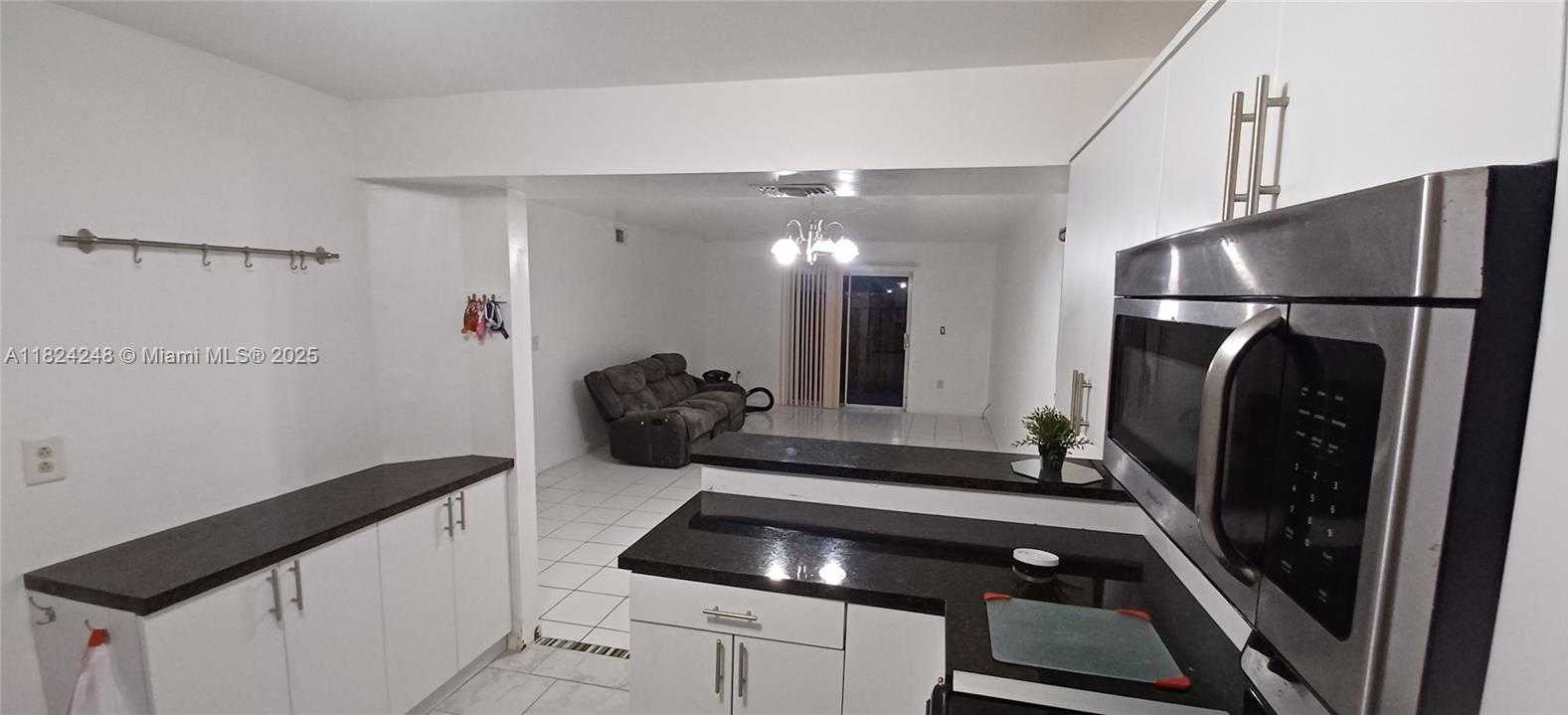 Small Image of 14905 SOUTH WEST 80TH ST #112, Miami Number 4