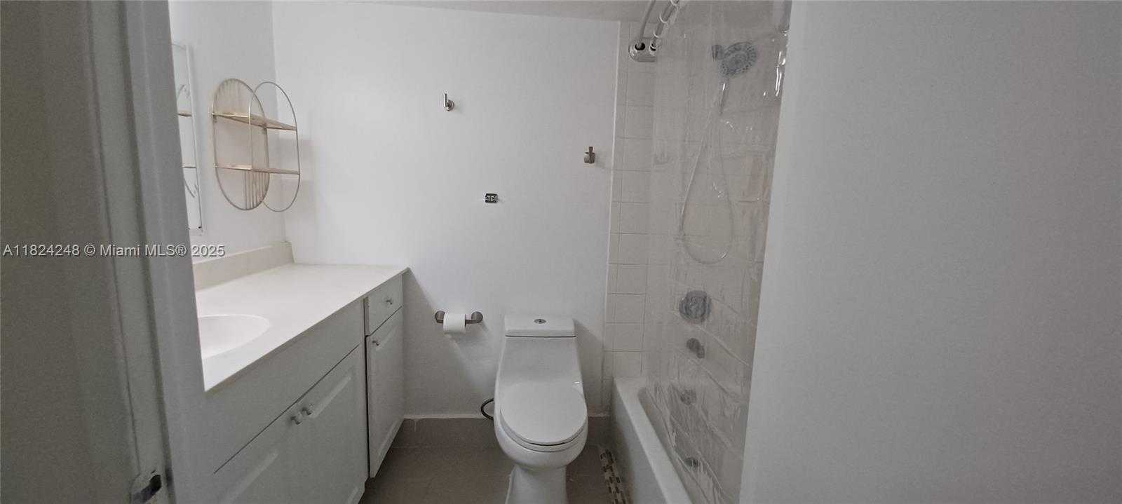Small Image of 14905 SOUTH WEST 80TH ST #112, Miami Number 8