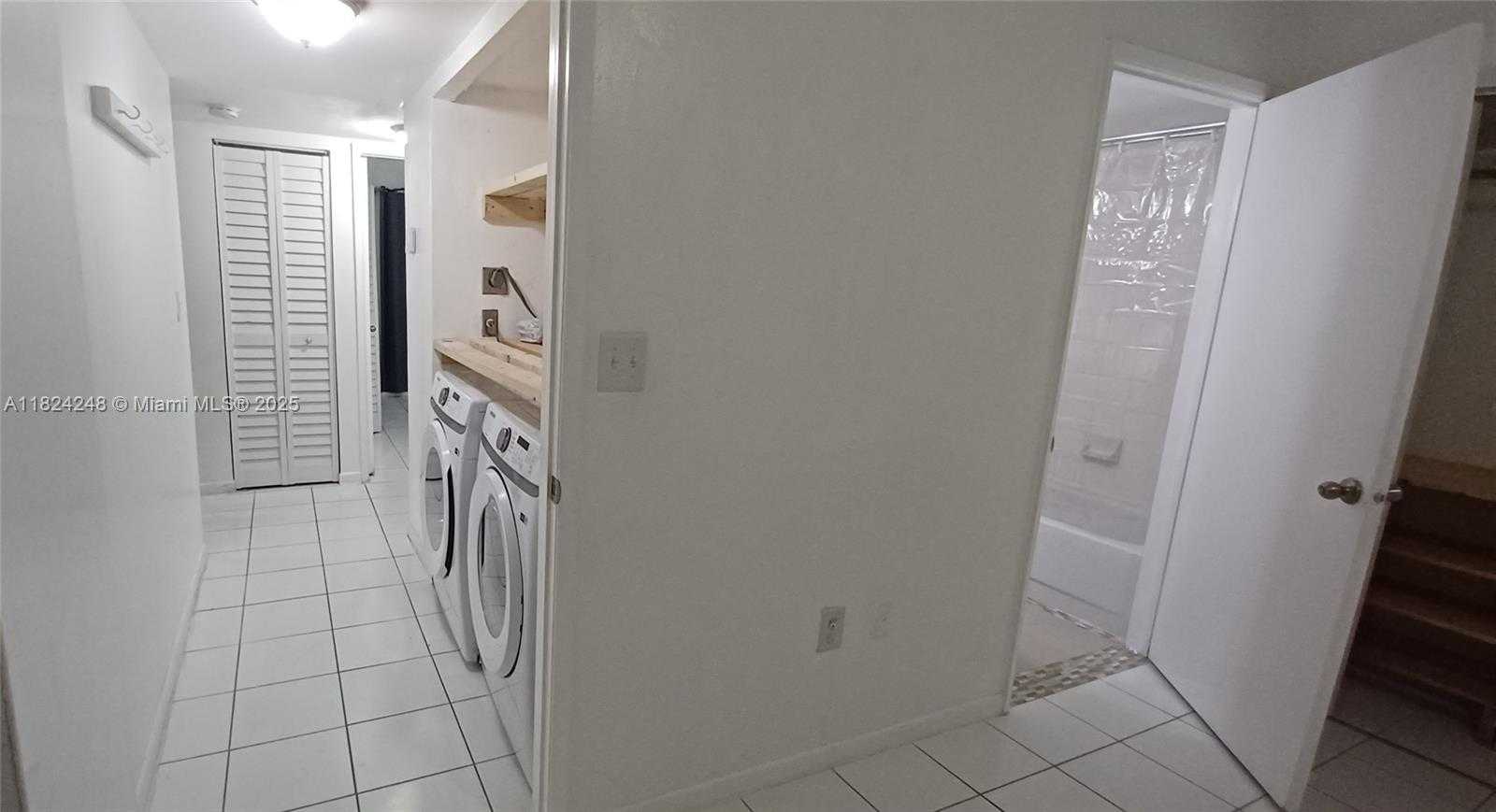 Small Image of 14905 SOUTH WEST 80TH ST #112, Miami Number 9