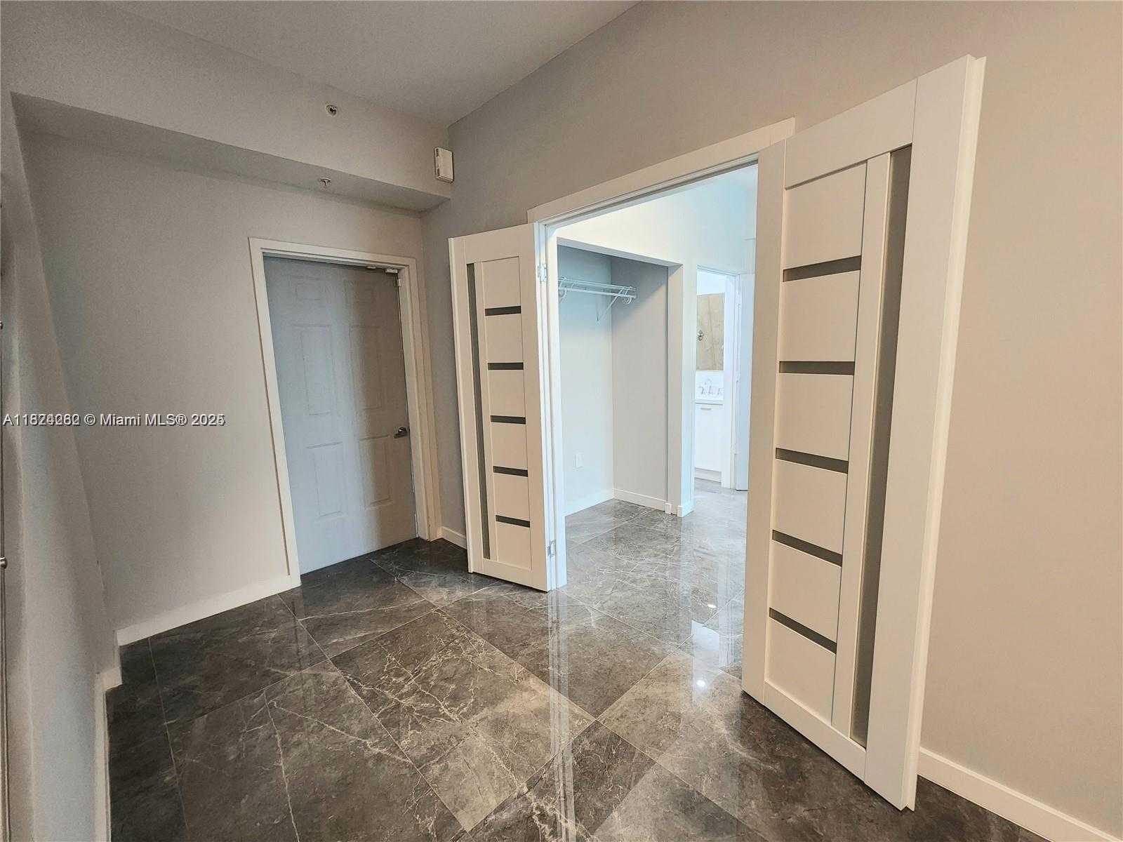 Small Image of 2146 VAN BUREN ST #403, Hollywood Number 10