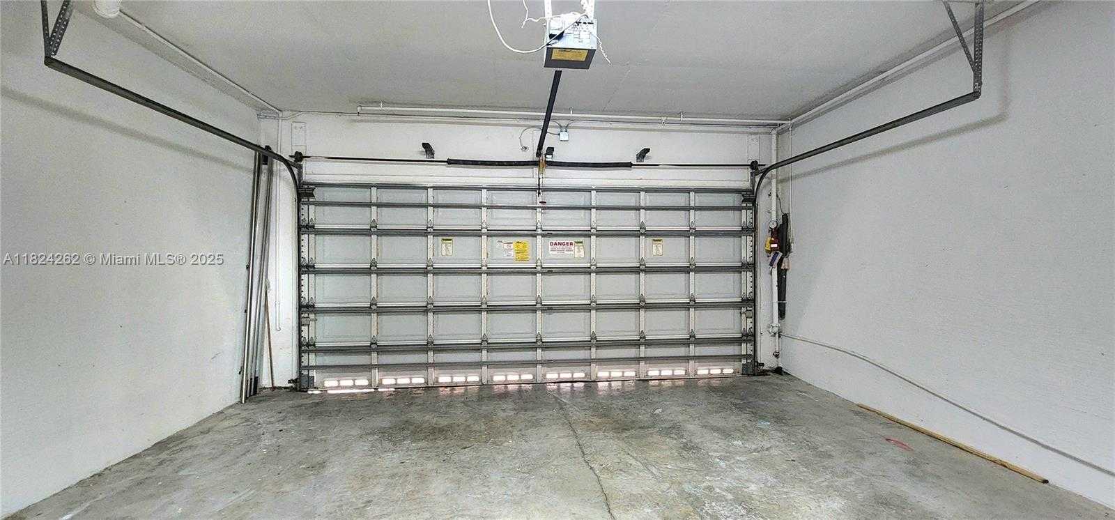 Small Image of 2146 VAN BUREN ST #403, Hollywood Number 11