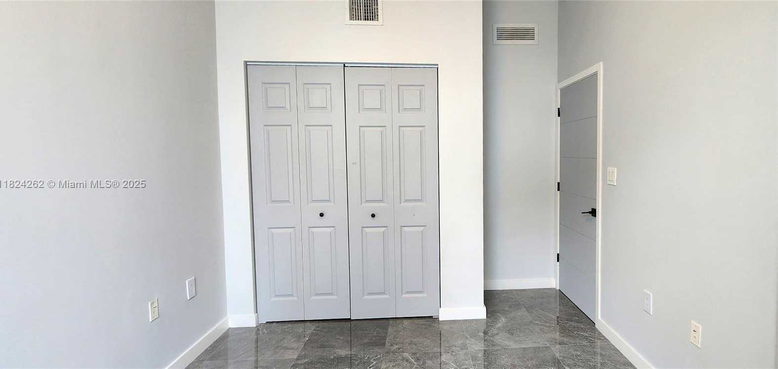 Small Image of 2146 VAN BUREN ST #403, Hollywood Number 16