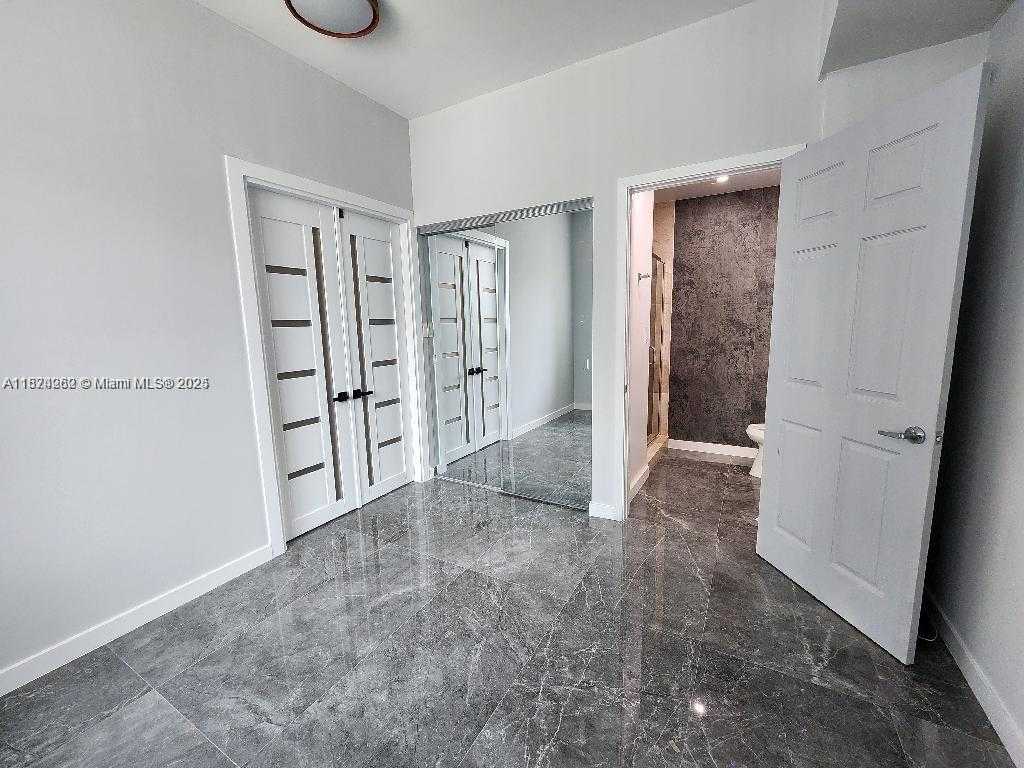Small Image of 2146 VAN BUREN ST #403, Hollywood Number 8