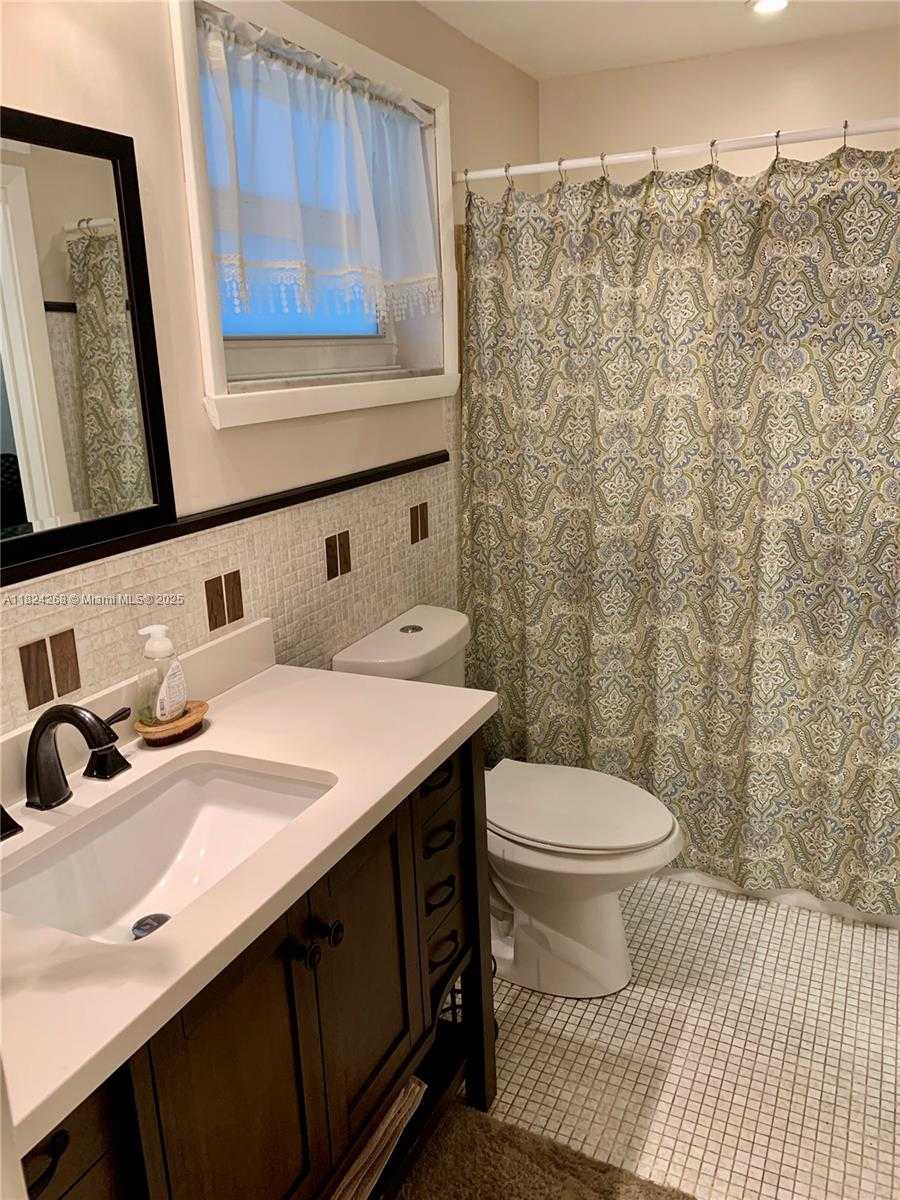 Small Image of 330 SOUTH EAST 2ND ST #103F, Hallandale Beach Number 16