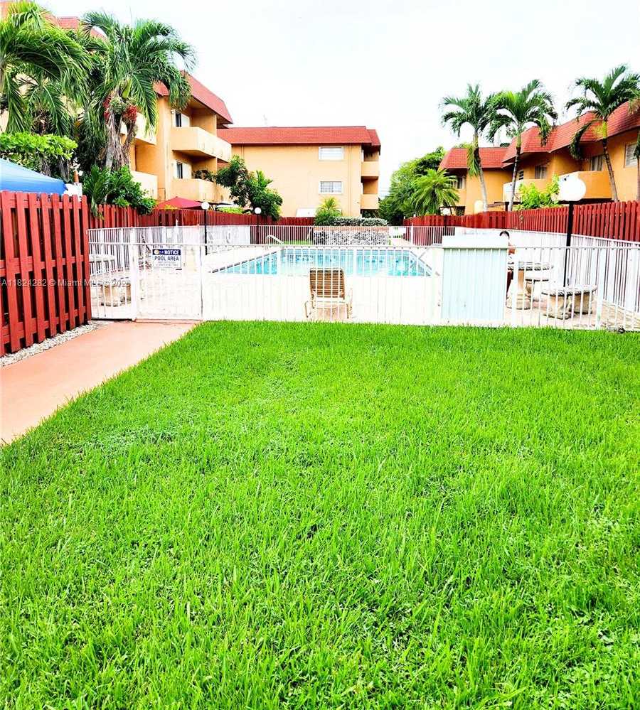 Small Image of 9962 SOUTH WEST 88TH ST #722-7, Miami Number 17