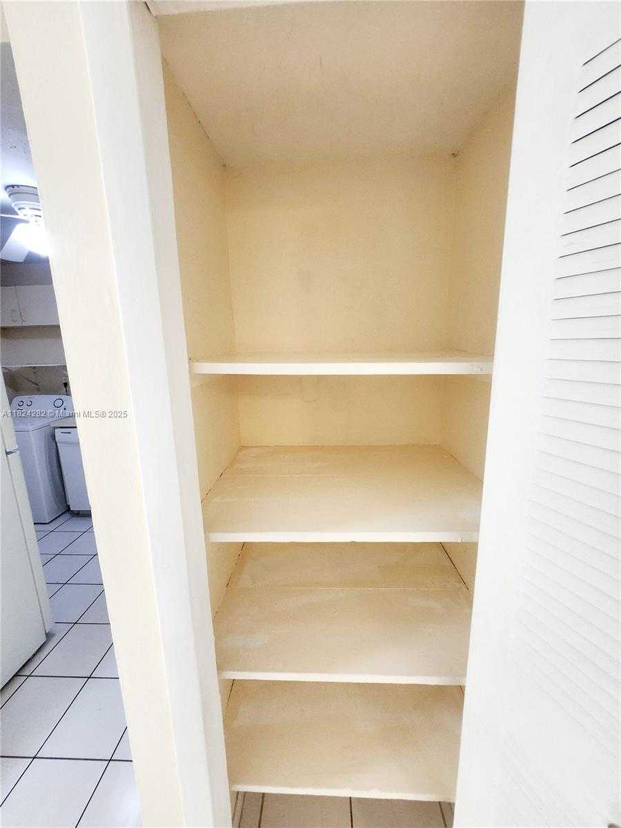 Small Image of 9962 SOUTH WEST 88TH ST #722-7, Miami Number 8