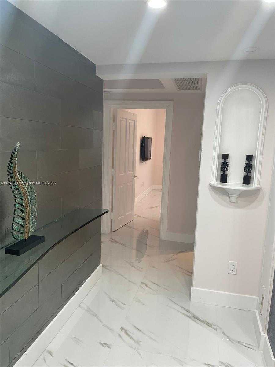 Small Image of 17875 COLLINS AVE #4102, Sunny Isles Beach Number 23