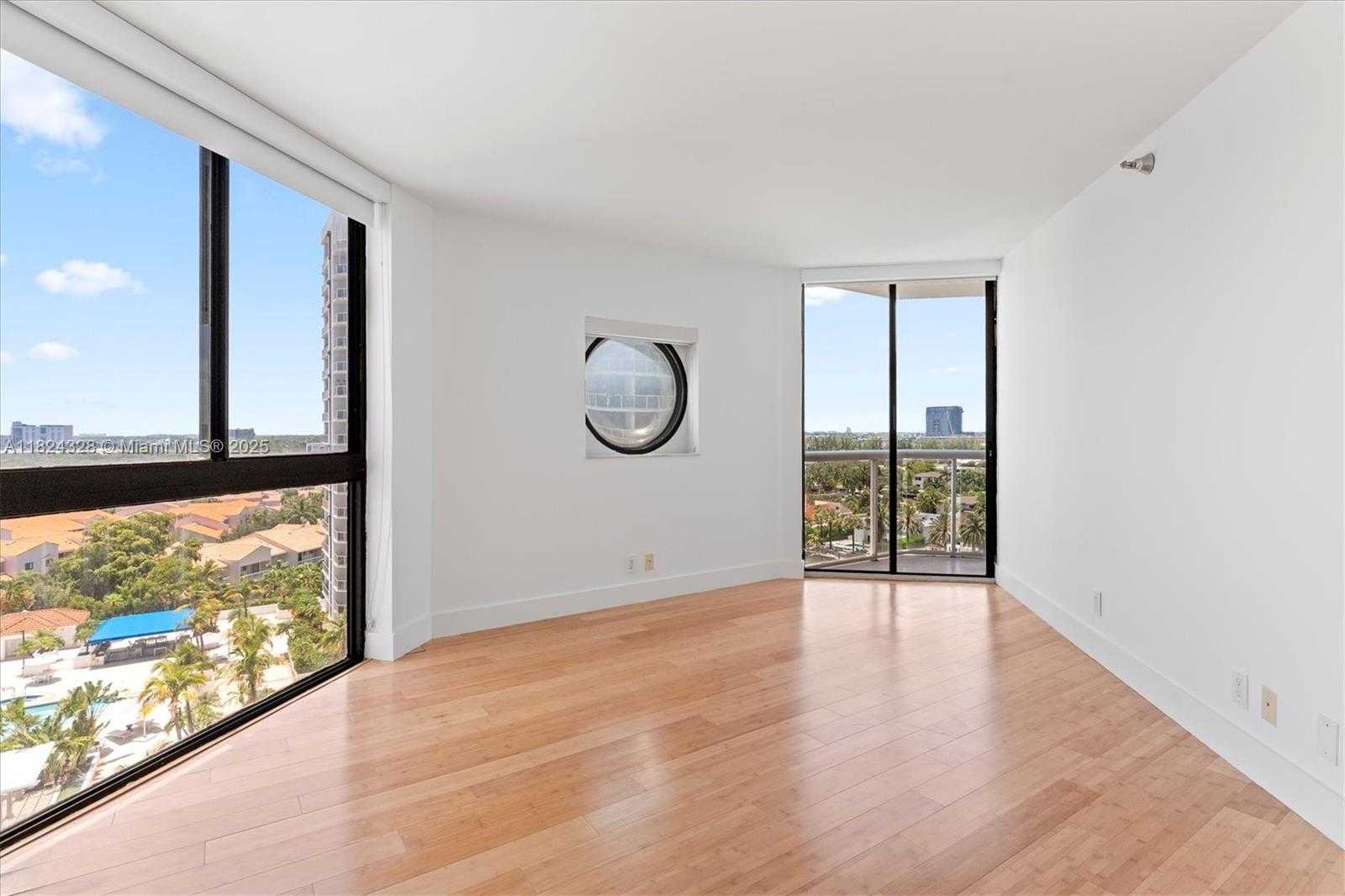 Small Image of 3610 YACHT CLUB DR #1116, Aventura Number 19