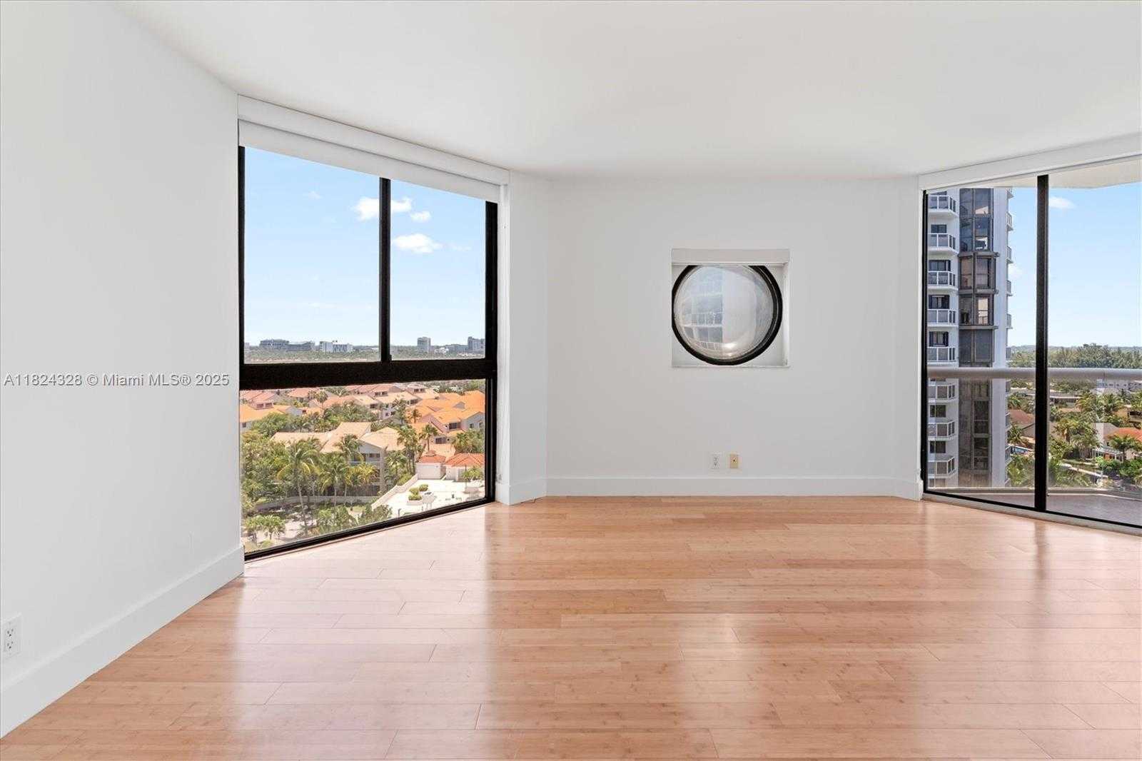 Small Image of 3610 YACHT CLUB DR #1116, Aventura Number 20