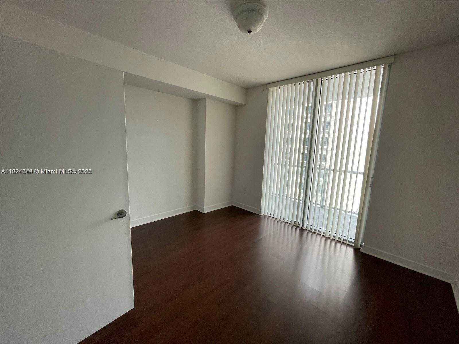 Small Image of 79 SOUTH WEST 12TH ST #1104-S, Miami Number 3