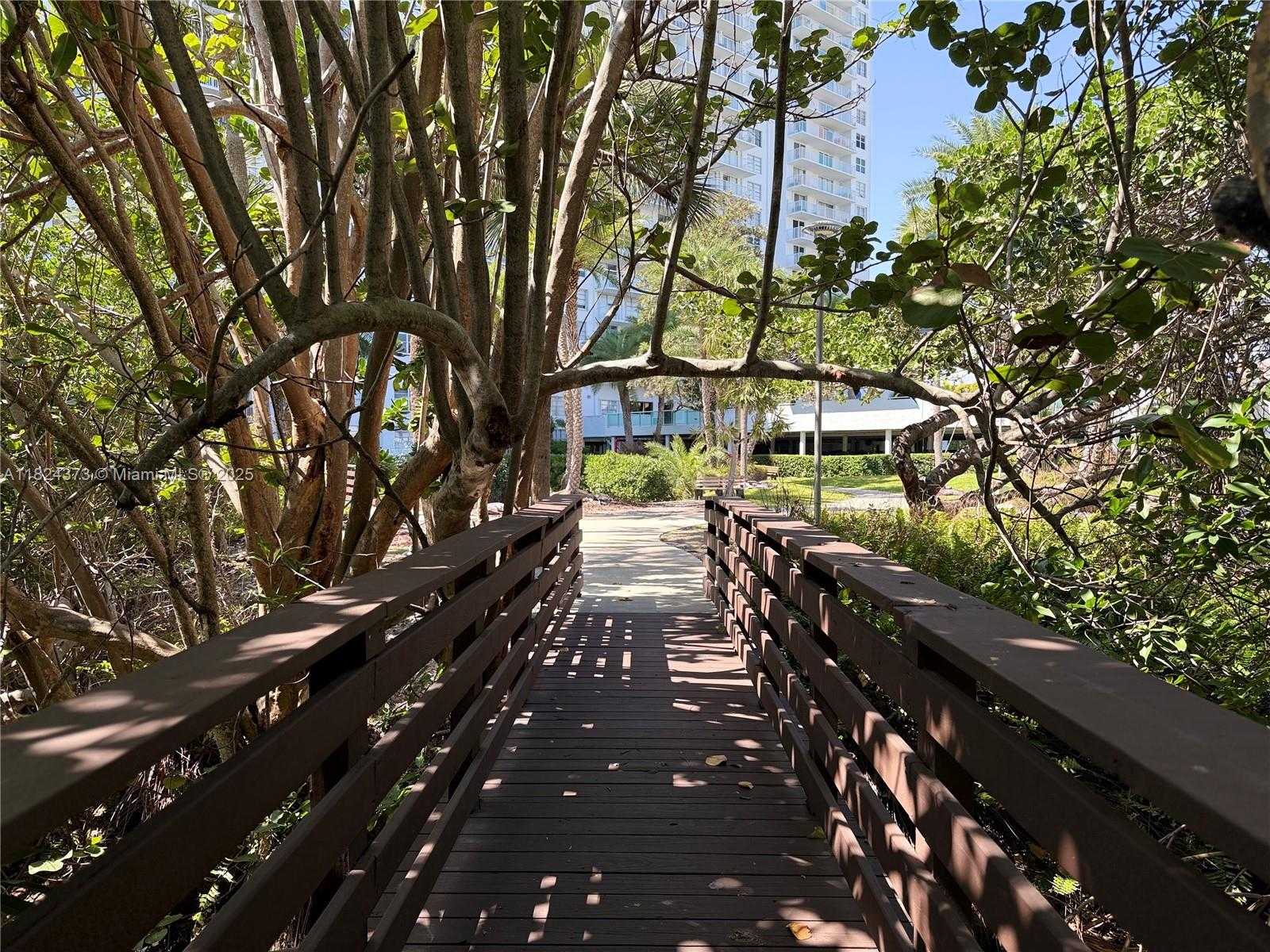 Small Image of 2851 NORTH EAST 183RD ST #1706E, Aventura Number 20