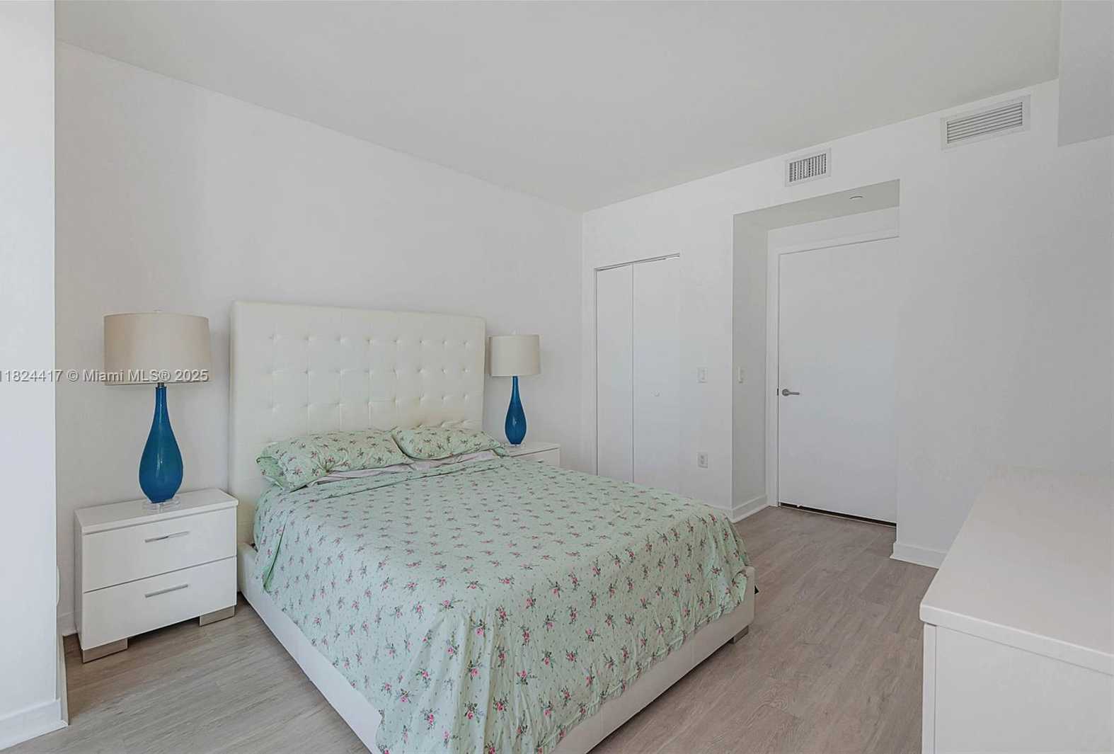 Small Image of 1100 SOUTH MIAMI AVE #1108, Miami Number 13