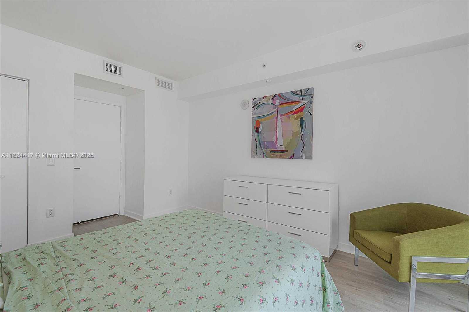 Small Image of 1100 SOUTH MIAMI AVE #1108, Miami Number 14