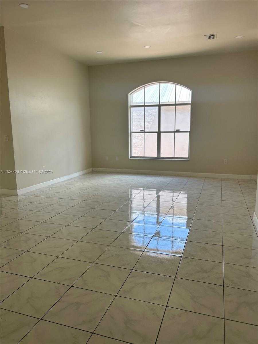 Small Image of 1107 NORTH WEST 132ND CT, Miami Number 3