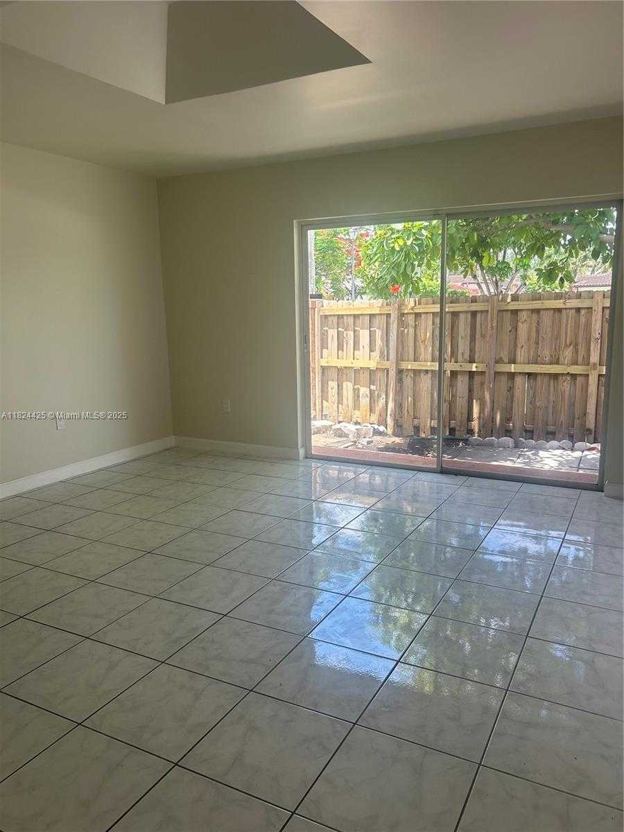 Small Image of 1107 NORTH WEST 132ND CT, Miami Number 9