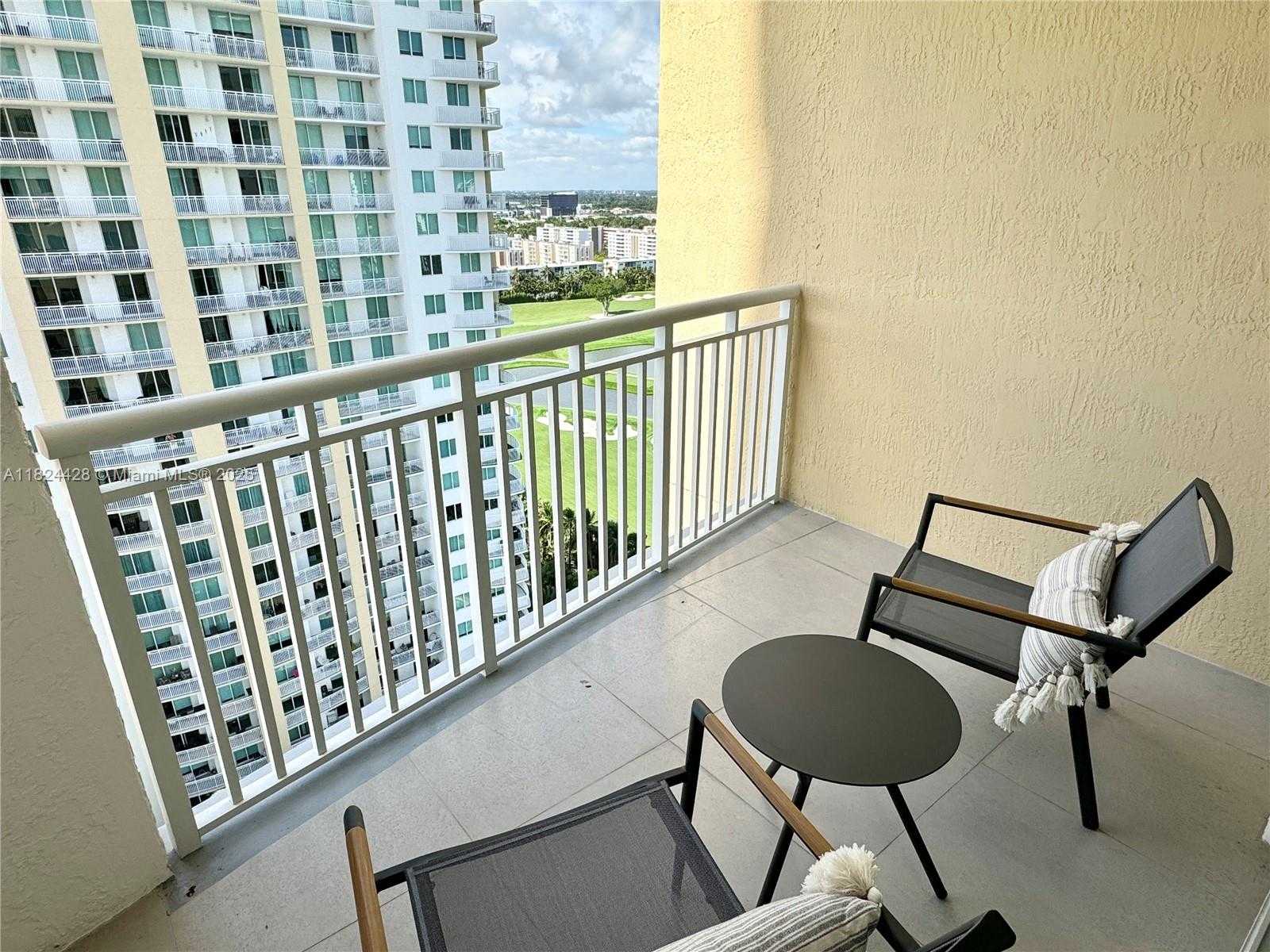 Small Image of 1755 EAST HALLANDALE BEACH BLVD #1808E, Hallandale Beach Number 4