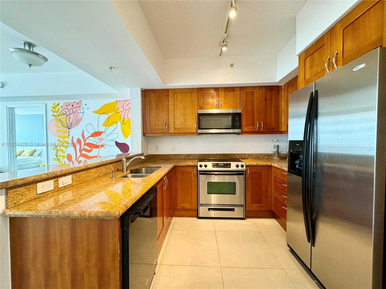Small Image of 1755 EAST HALLANDALE BEACH BLVD #1808E, Hallandale Beach Number 6