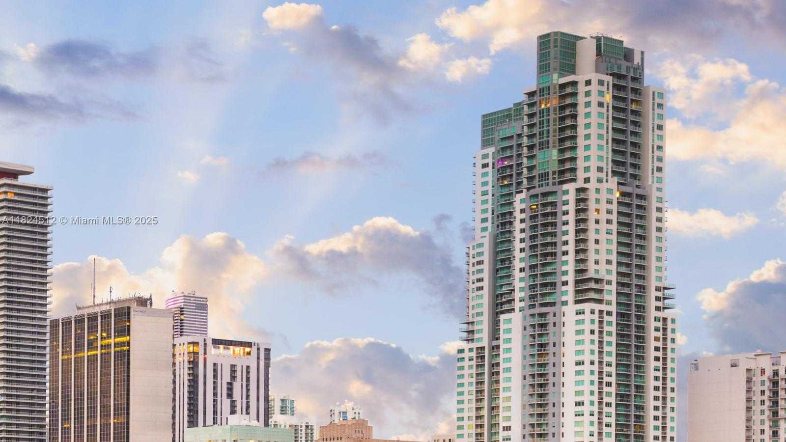 Small Image of 253 NORTH EAST 2ND ST #215, Miami Number 10