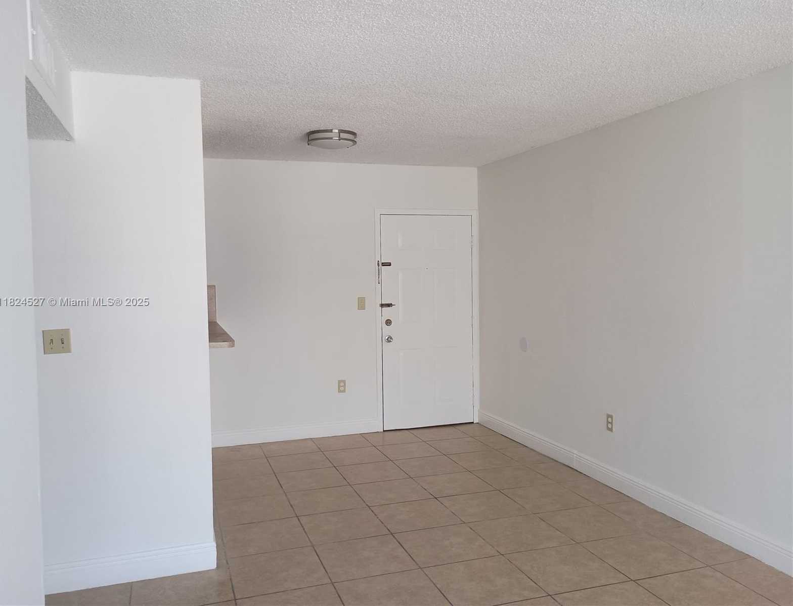 Small Image of Miami Number 5