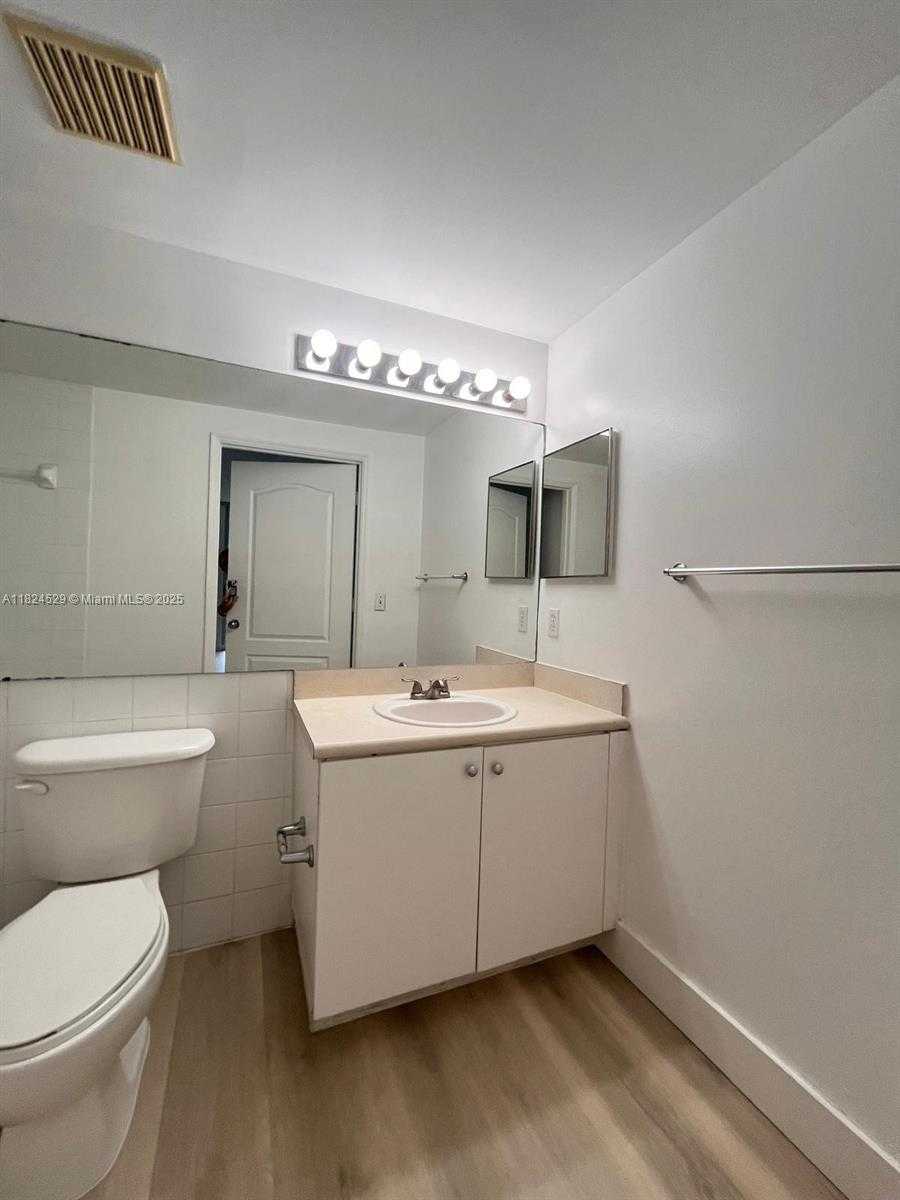 Small Image of 5077 NORTH WEST 7TH ST #1518, Miami Number 10