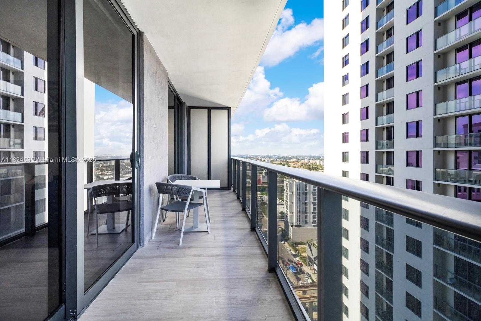 Small Image of 55 SOUTH WEST 9TH ST #3010, Miami Number 11