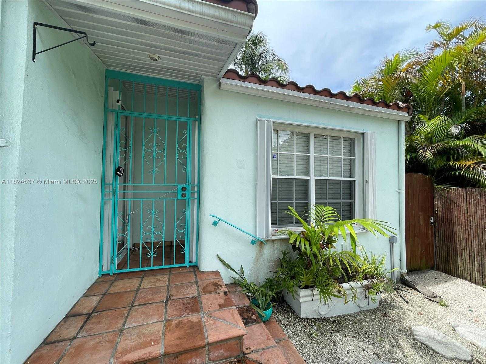 Small Image of 2280 SOUTH WEST 20TH ST #2280, Miami Number 27