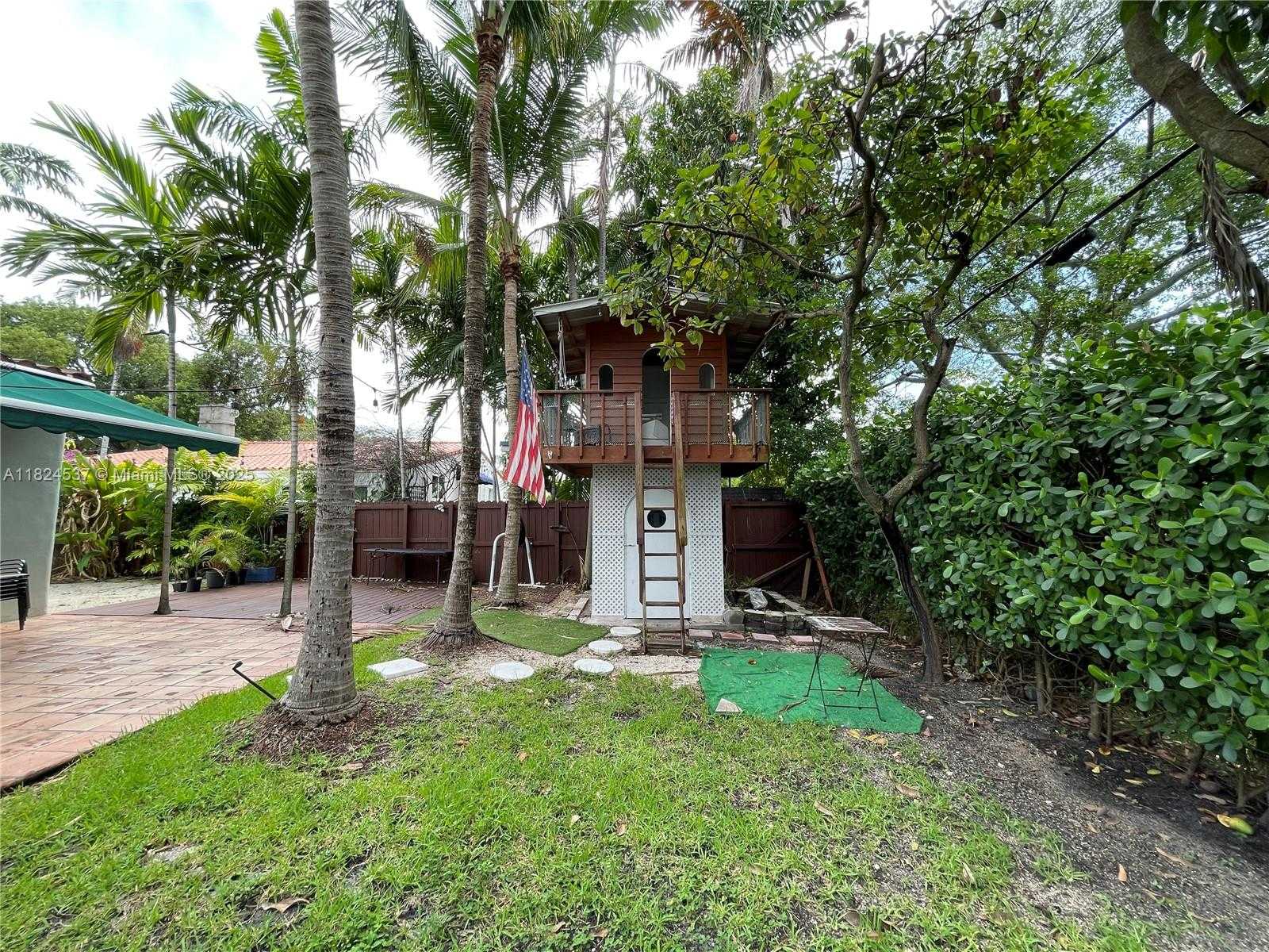 Small Image of 2280 SOUTH WEST 20TH ST #2280, Miami Number 34