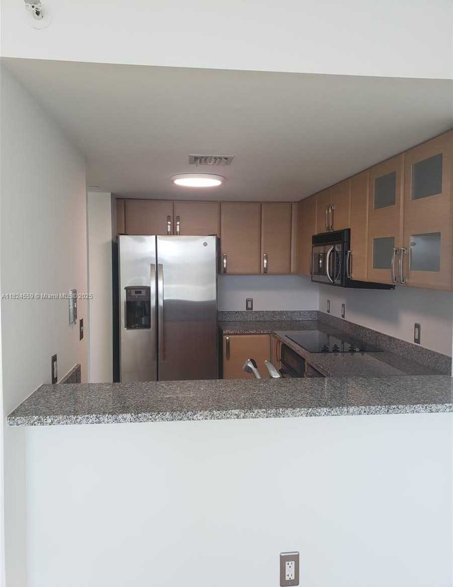 Small Image of 2101 BRICKELL AV #1905, Miami Number 6