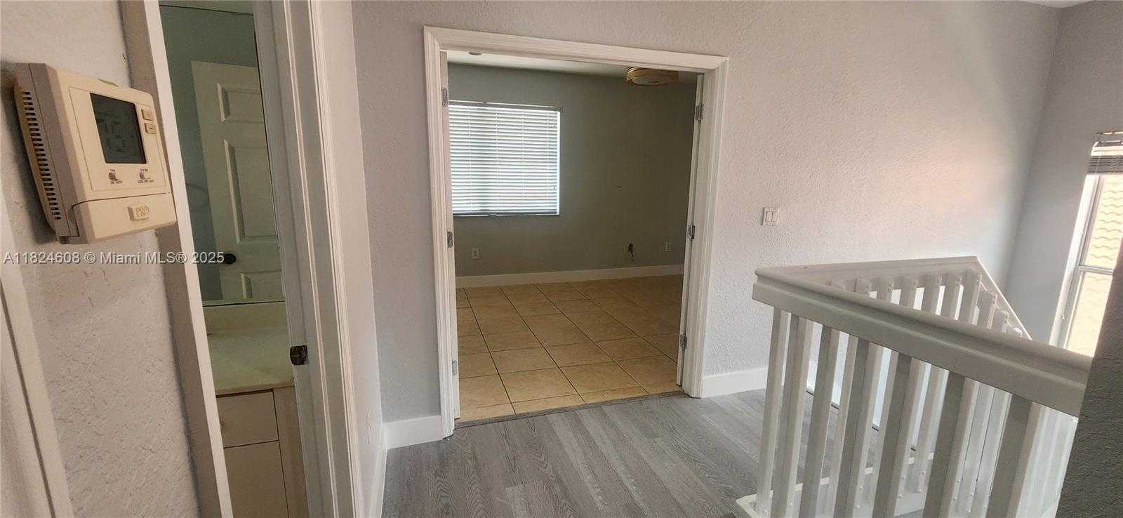 Small Image of 1596 SOUTH EAST 20TH RD, Homestead Number 16