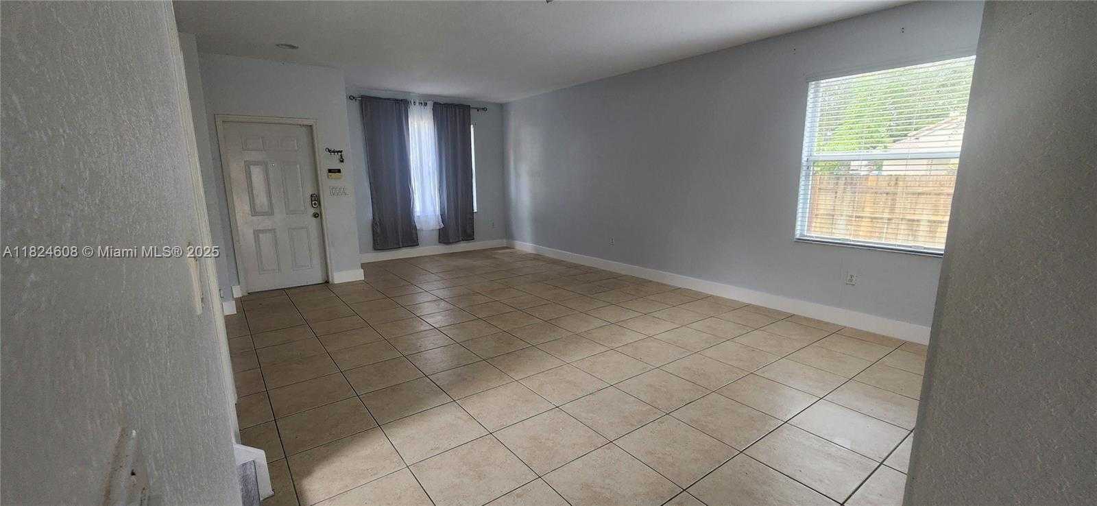 Small Image of 1596 SOUTH EAST 20TH RD, Homestead Number 23