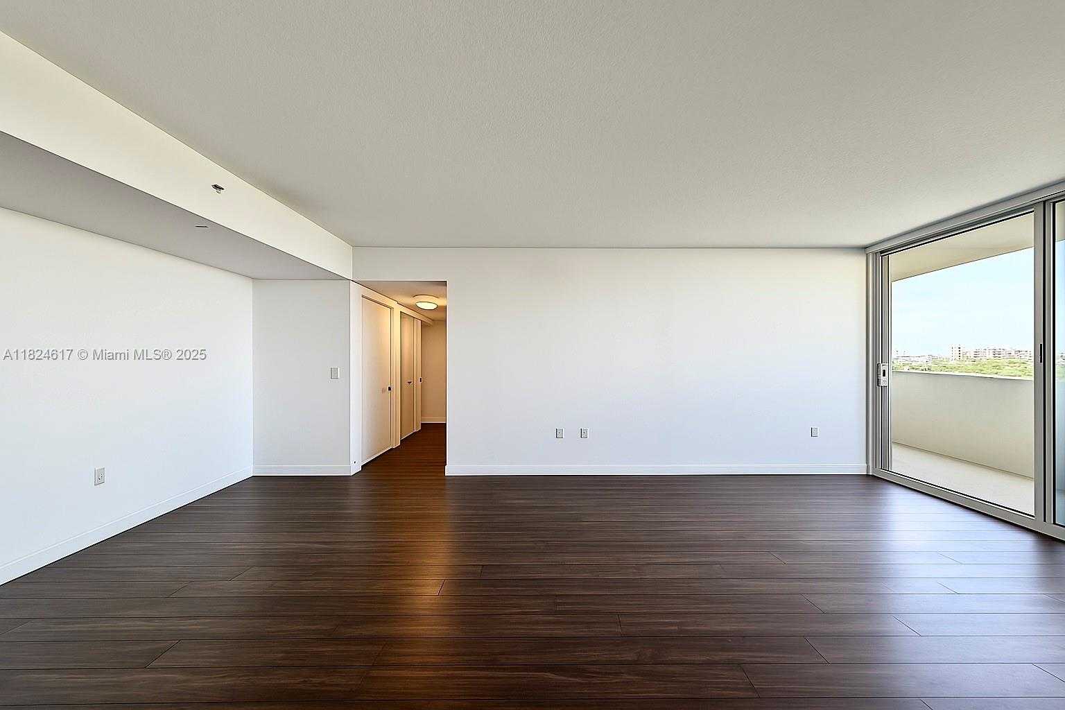 Small Image of 19501 WEST COUNTRY CLUB DR #2001, Aventura Number 8