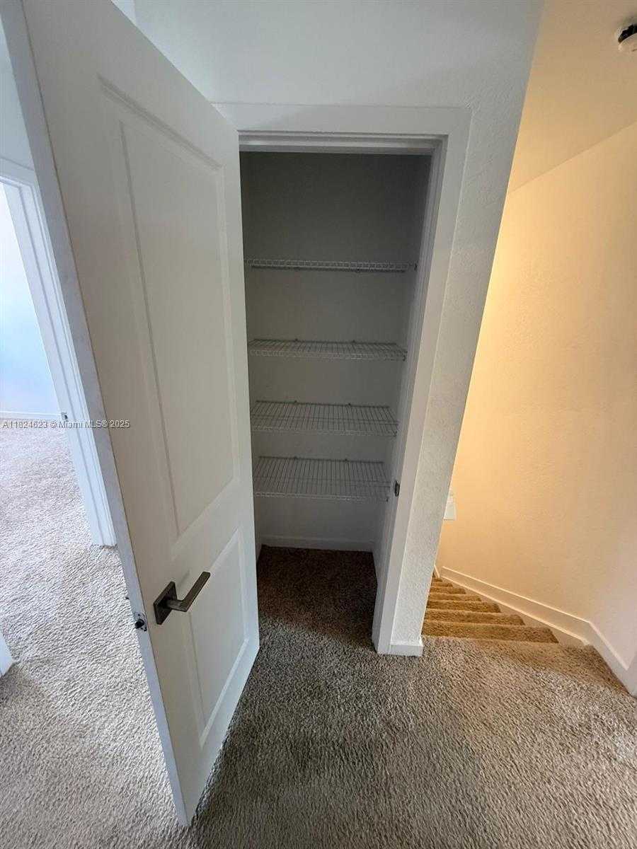 Small Image of 2317 SOUTH EAST 10TH ST #2317, Homestead Number 28