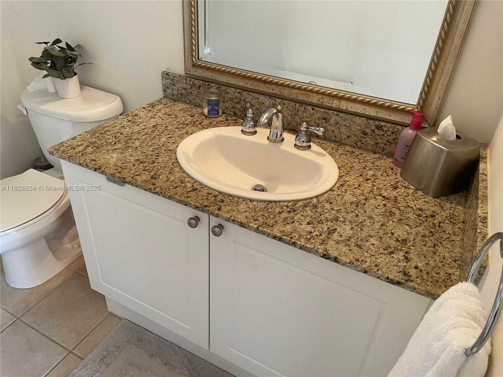 Small Image of 19501 WEST COUNTRY CLUB DR #2412, Aventura Number 19