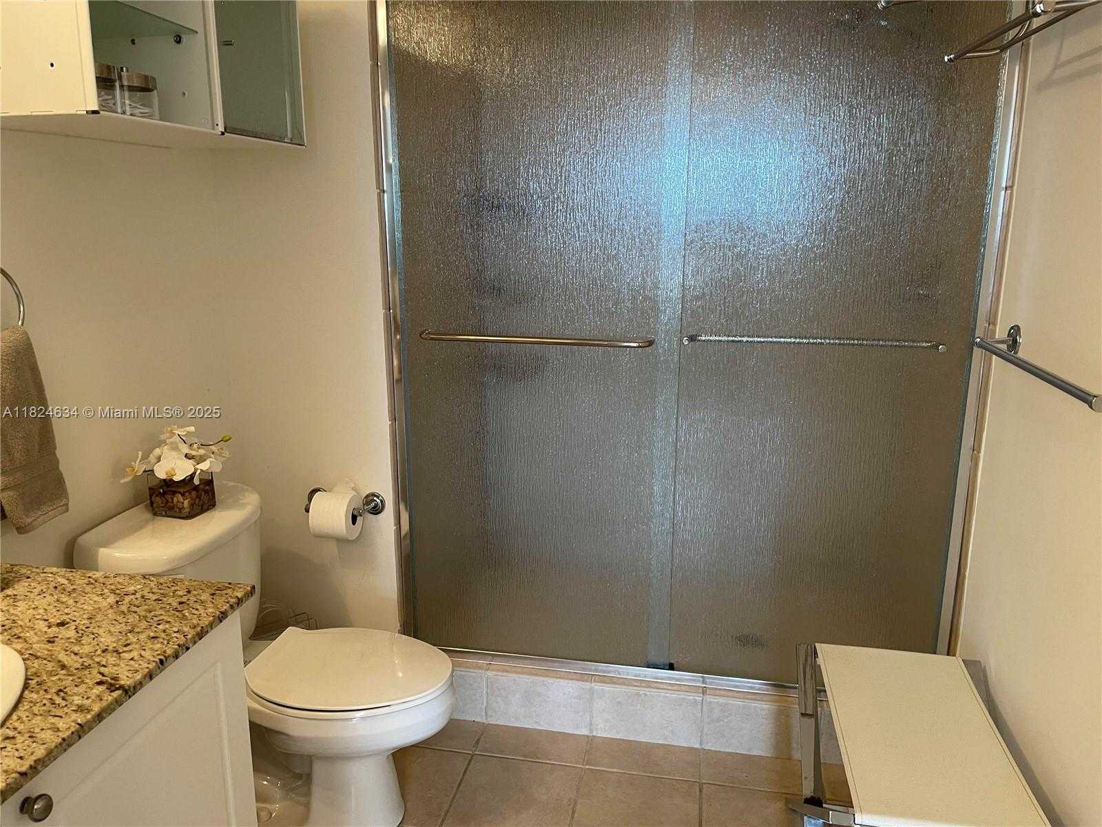 Small Image of 19501 WEST COUNTRY CLUB DR #2412, Aventura Number 29