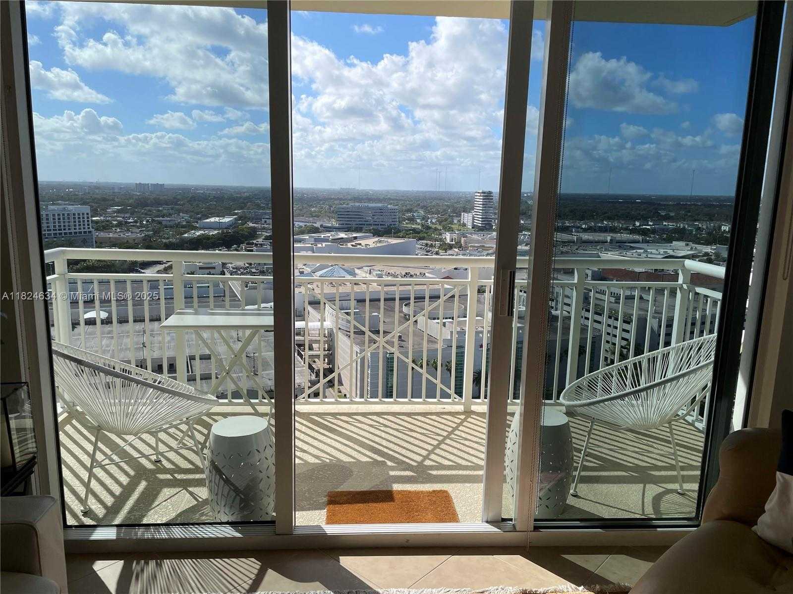 Small Image of 19501 WEST COUNTRY CLUB DR #2412, Aventura Number 32