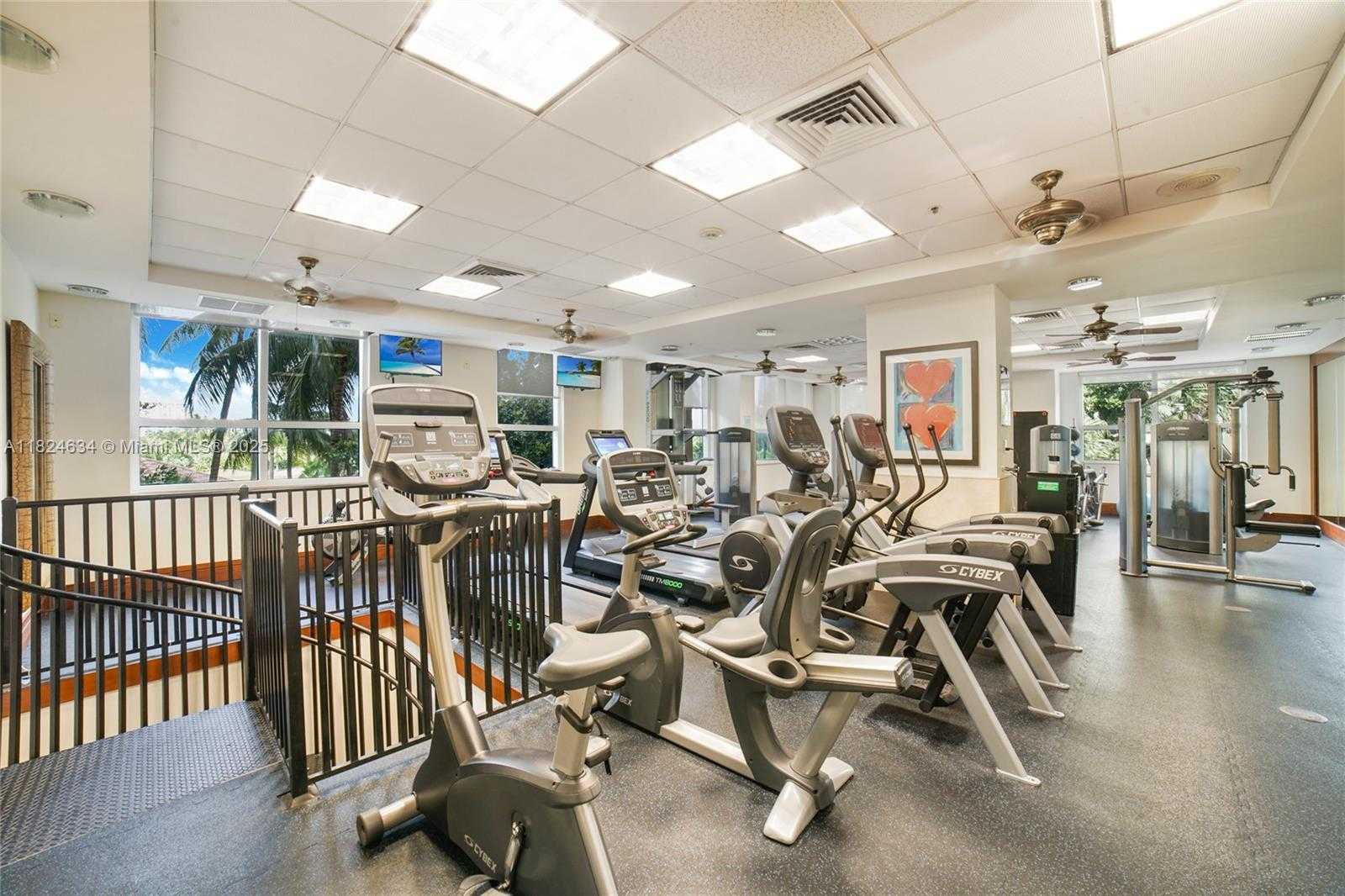Small Image of 19501 WEST COUNTRY CLUB DR #2412, Aventura Number 36