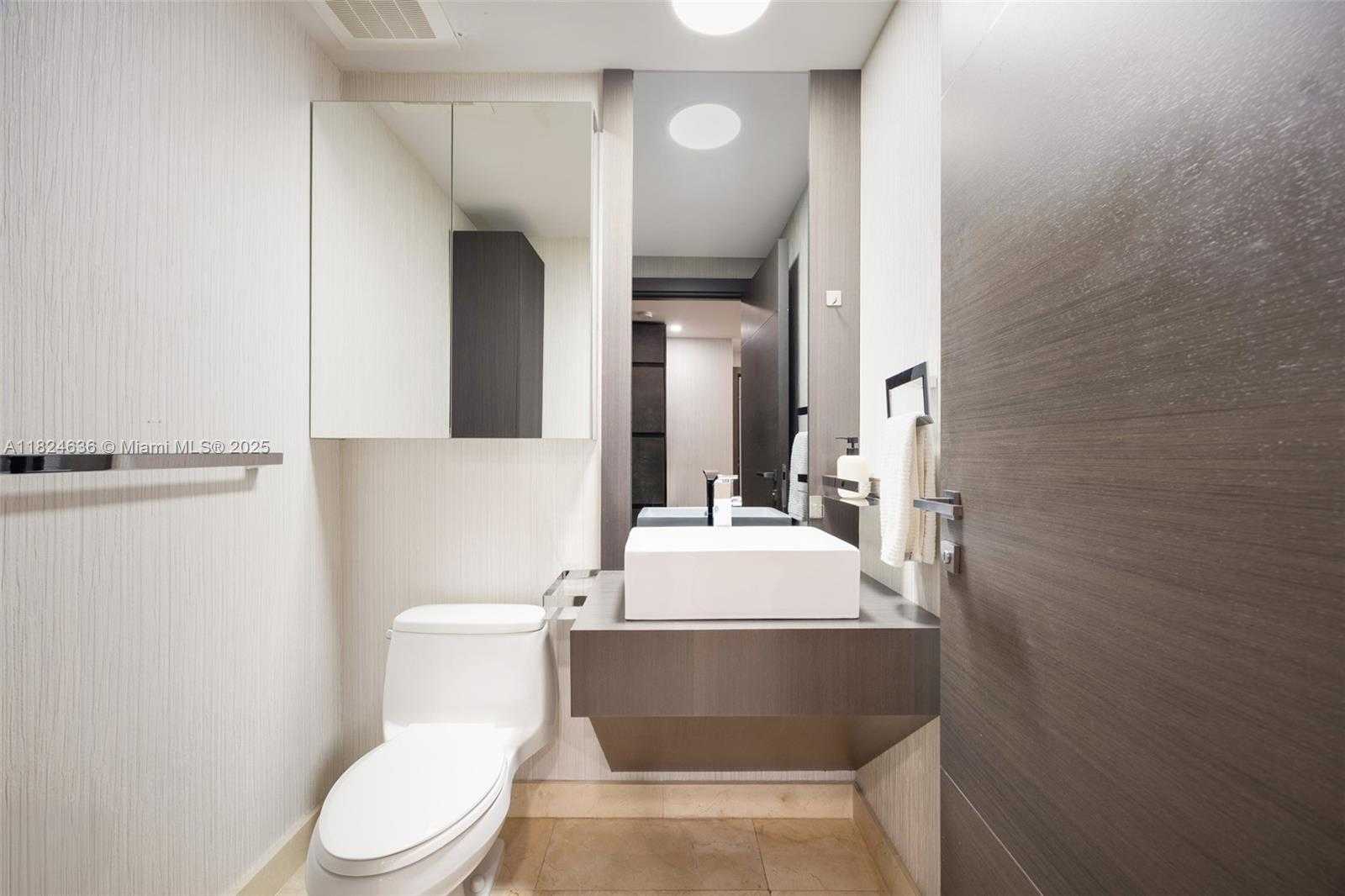 Small Image of 901 BRICKELL KEY BLVD #2506, Miami Number 23