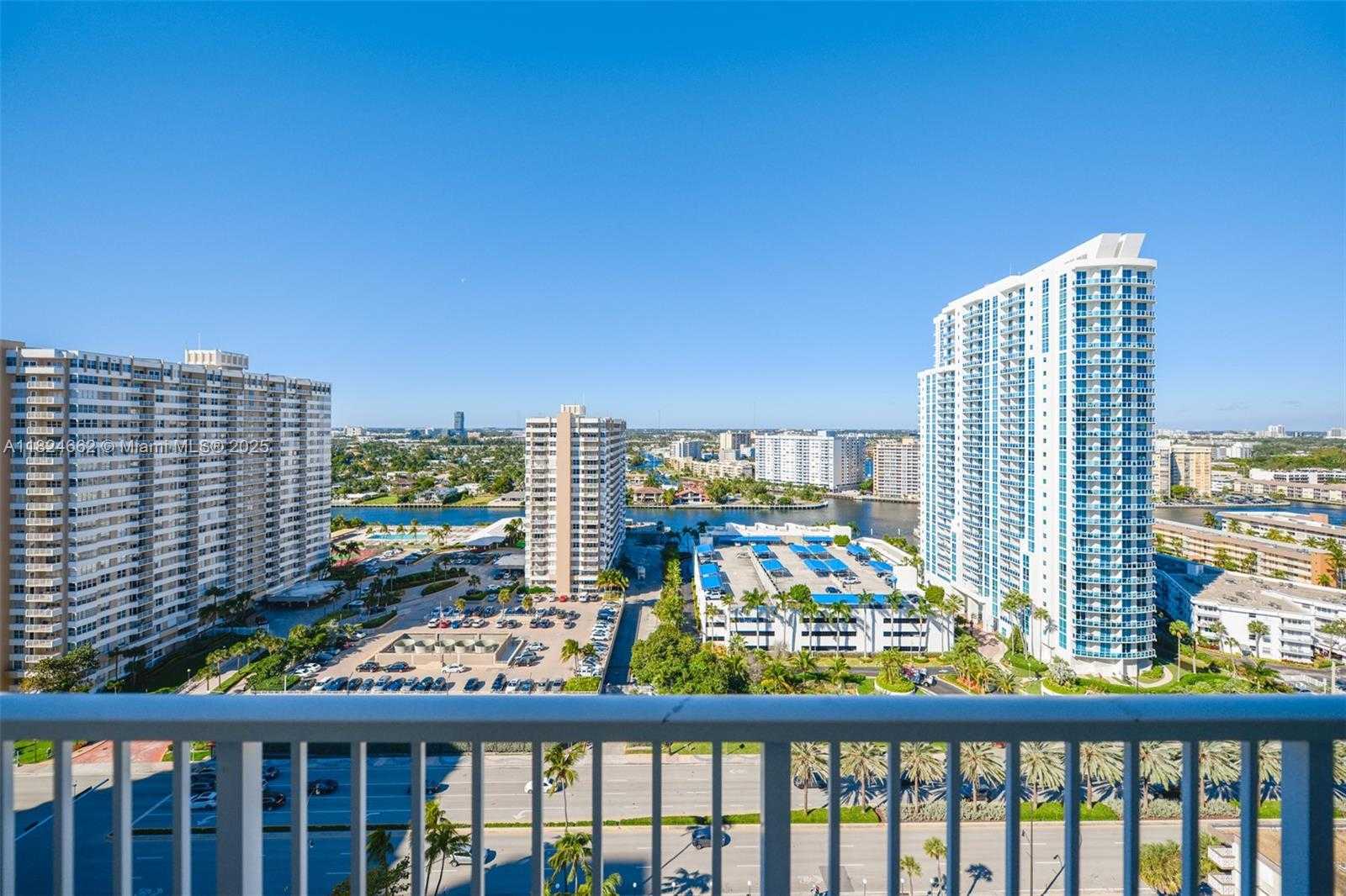 Small Image of 1950 SOUTH OCEAN DR #19E, Hallandale Beach Number 4