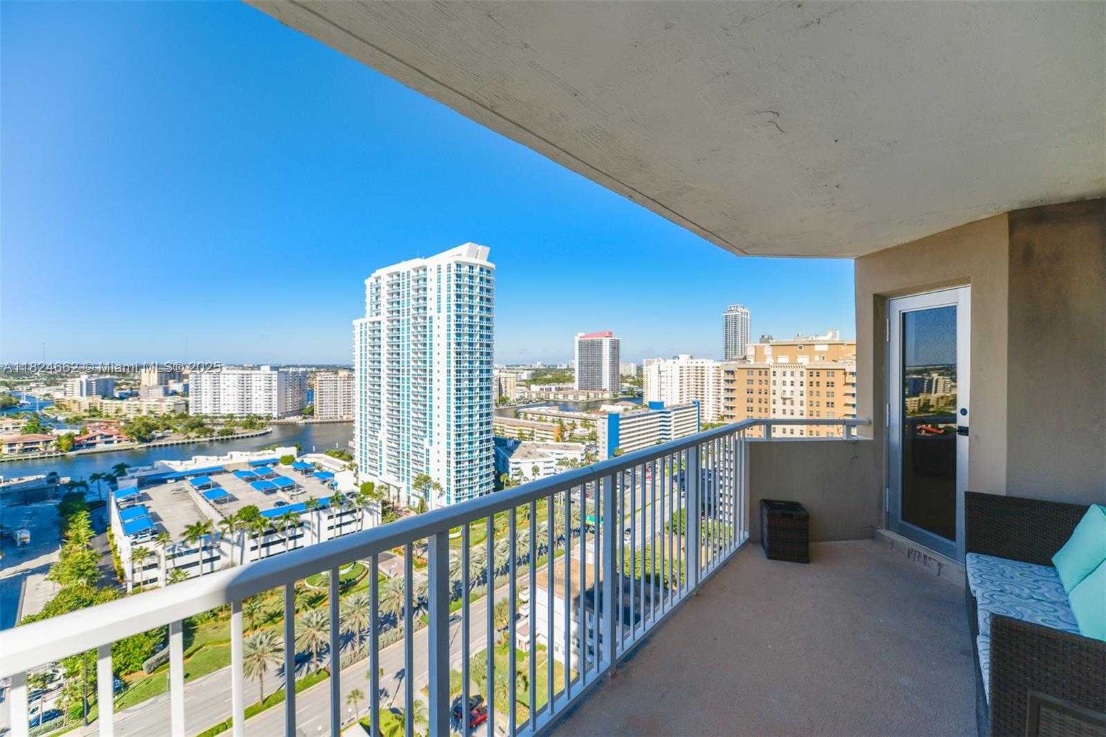 Small Image of 1950 SOUTH OCEAN DR #19E, Hallandale Beach Number 6