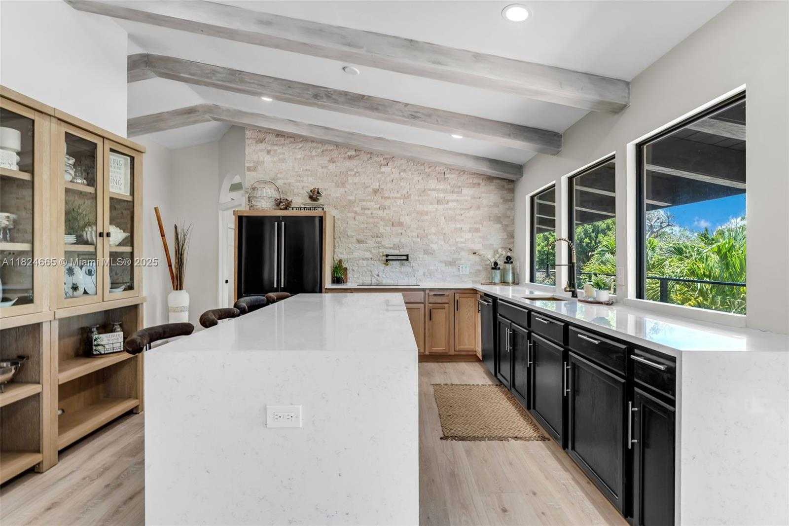 Small Image of 516 NORTH EAST 6TH AVE, Deerfield Beach Number 4