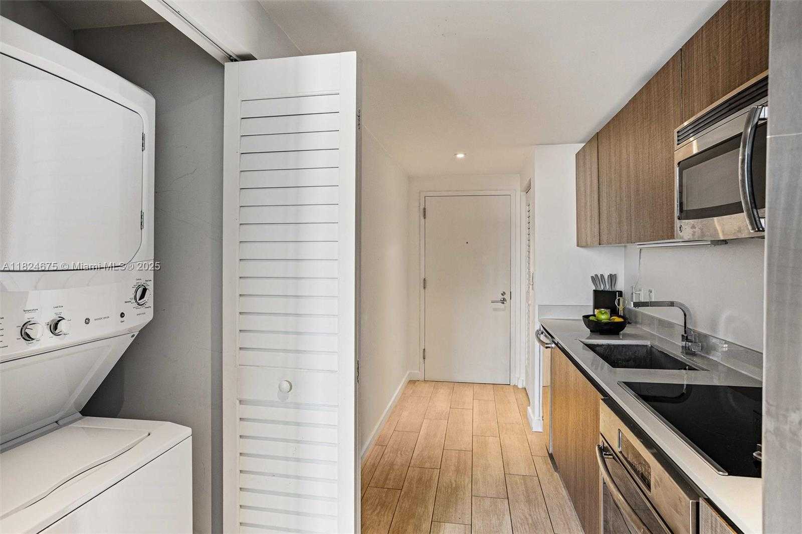 Small Image of 1600 SOUTH WEST 1ST AVE #704, Miami Number 16