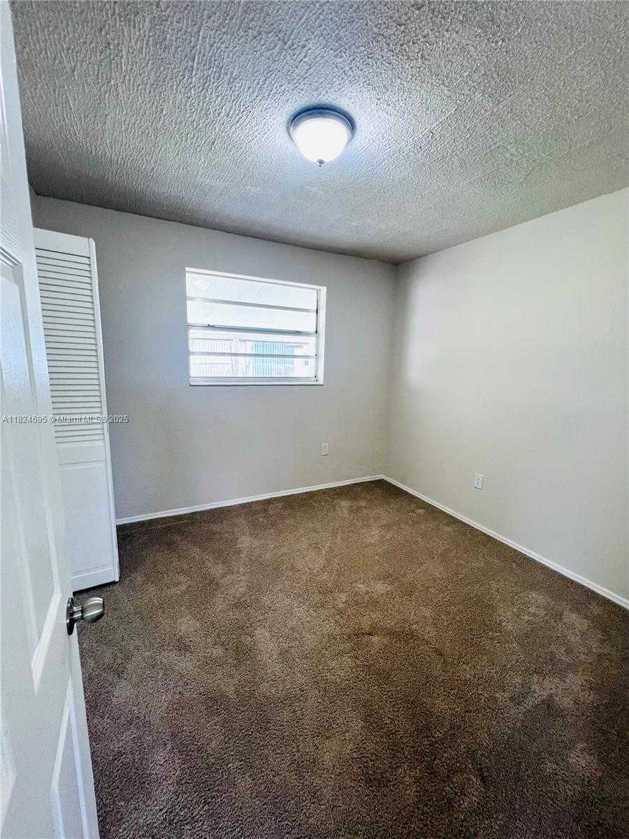 Small Image of 15530 SOUTH WEST 295TH TER, Homestead Number 18