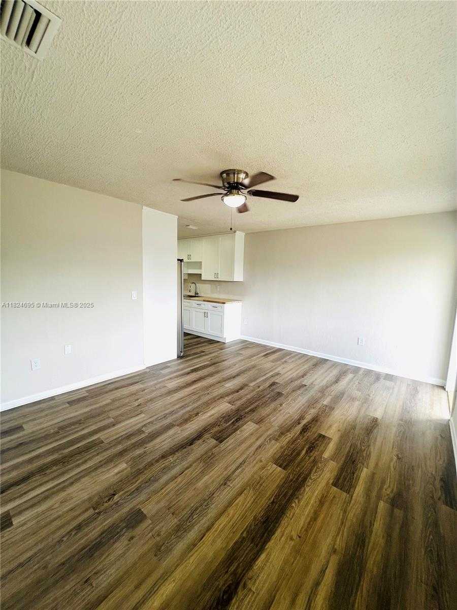 Small Image of 15530 SOUTH WEST 295TH TER, Homestead Number 4