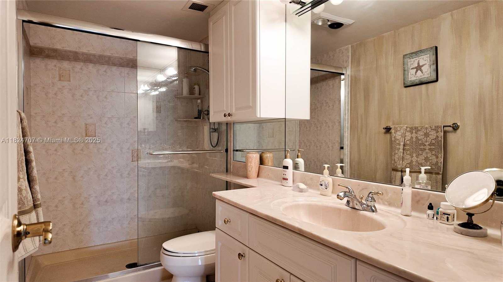 Small Image of 1985 SOUTH OCEAN DR #11P, Hallandale Beach Number 23