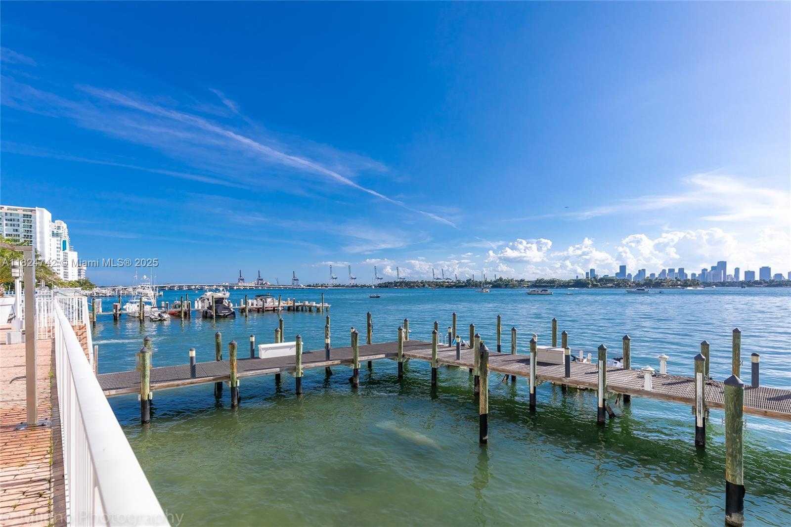 Small Image of 1228 WEST AVE #312, Miami Beach Number 21