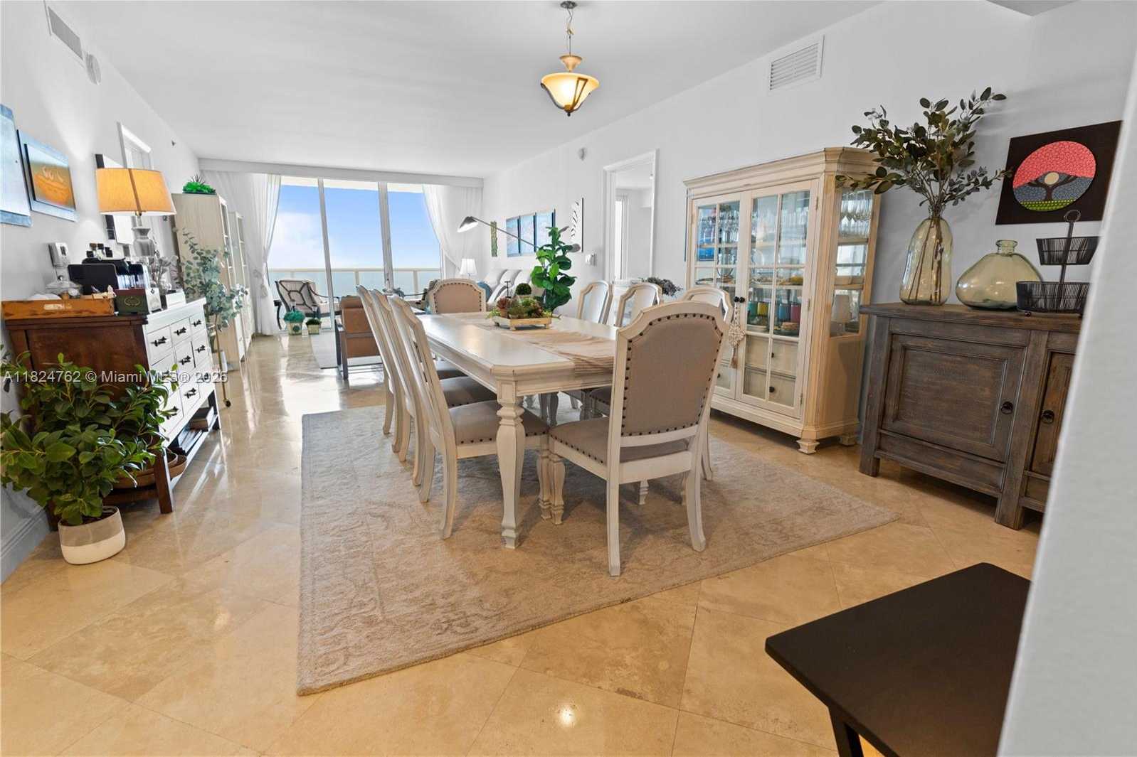 Small Image of 1800 SOUTH OCEAN DR #2103, Hallandale Beach Number 6