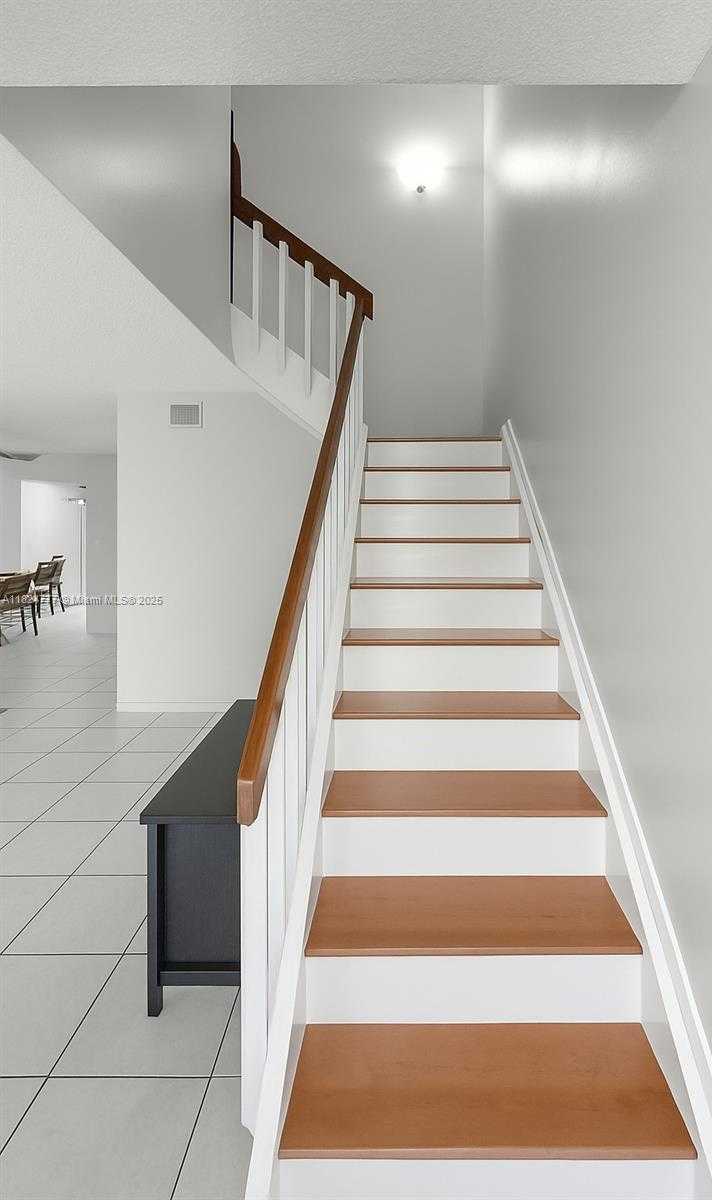 Small Image of 13341 SOUTH WEST 88TH TER #C, Miami Number 19